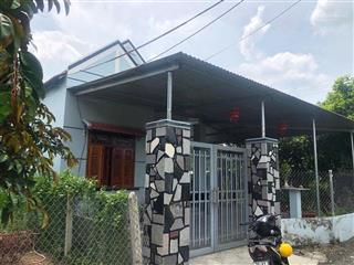 Chính chủ bán lô đất xóm bầu 1, diên phước đường ô tô, có sẵn nhà cấp 4  0776 655 ***