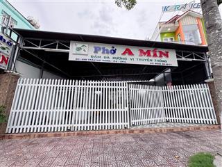 Cho thuê mặt bằng mặt tiền ngay trung tâm tpvl