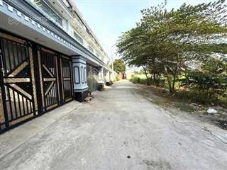 Giá tốt  không quy hoạch  ô tô quay đầu  100m2 thổ cư  1,7 tỷ