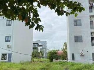 Kẹt tiền cần bán gấp lô đất ở 100m2 giá 1.8 tỷ mặt tiền đường