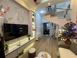 Trung tâm sài đồng nhà dân xây full nội thất nhập khẩu ô tô đỗ cổng giá tốt hiếm