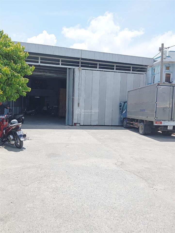Bán kho mt an dương vương 1200 m2 giá 60 tỷ