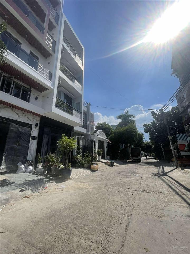 Bán nhà ngang 8m lê văn quới, giá 7.7 tỷ