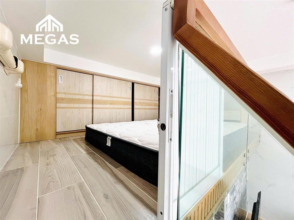 Duplex quận 4 mới 100% giá siêu mềm  thang máy  ngay trung tâm