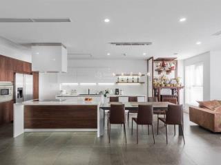 Bán căn 3 ngủ góc đông nam 137m 11 tỷ nhỉnh cc bohemia lê văn thiêm 0922 772 ***