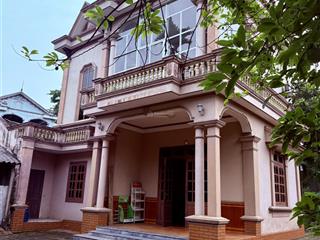 Bán nhà diện tích đất 967,6m2 vuông, chính chủ có sổ đỏ