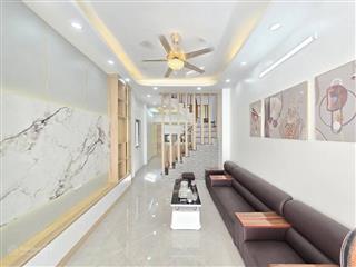 Bán nhà đẹp dược sĩ kim giang  dt 42m2  5 tầng  mt 5m  20m ra ôtô đua nhau chỉ 6.35 tỷ