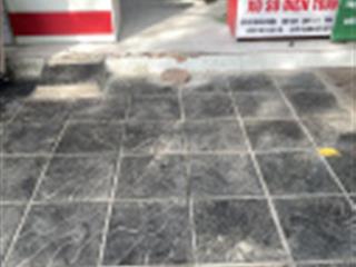 Cho thuê cửa hàng cạnh trường mầm non thanh xuân bắc  ngay ngã 3 chợ ngõ