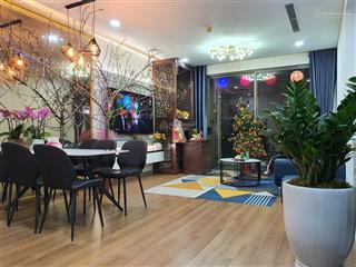 (giá thật) chính chủ bán căn hộ 75, 2pn  2 wc, tầng đẹp, nội thất đầy đủ. cửa đn  bc tb