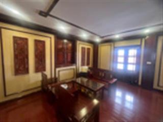 Nhà đẹp mp ngô gia tự, full gỗ nội thất hàng hiếm giá hot! 66 m2 26 tỷ mt 6 m
