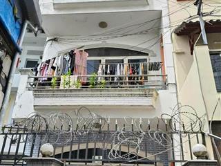 Bán nhà hẻm xe hơi  cmt8  p15  quận 10  (11mx18m)  mua ở hoặc tiện cho thuê làm căn hộ dịch vụ