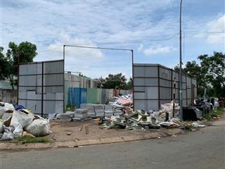 Đất lô góc 2 mặt tiền đường số 8 kdc nam sài gòn.
