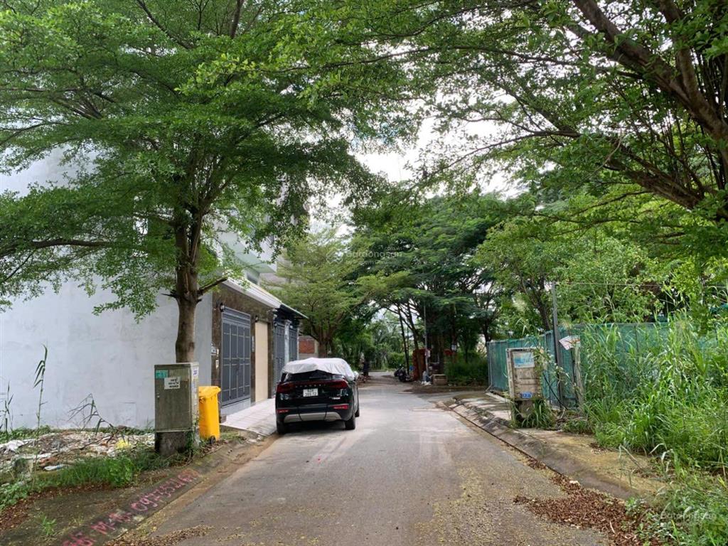 Lô góc 134m2 nằm ngay kdc rạch tôm, nhà bè