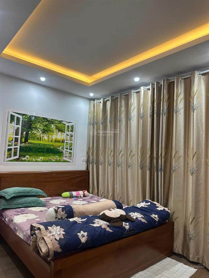 Bán 3n2vs 80m2 chung cư mặt đường 32, cách đh công nghiệp 1.5km