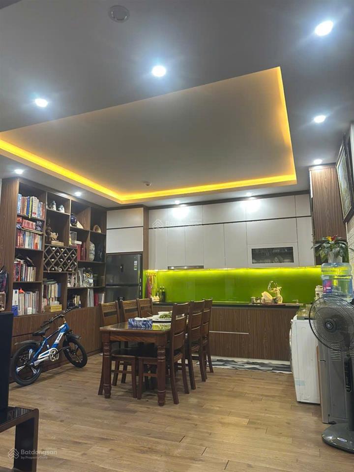 Bán 3n2vs 80m2 chung cư mặt đường 32, cách đh công nghiệp 1.5km