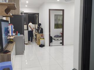 Cần bán gấp 2n2vs 70m2 cc tht newcity, mặt đường 32
