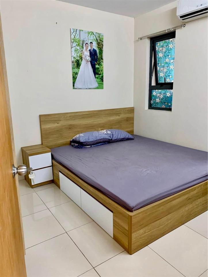 Cần bán gấp 2n2vs 55m2 cc tân tây đô