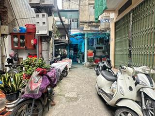 Mảnh đất vàng ngã tư sở  nở hậu 30,5m hơn 5tỷ