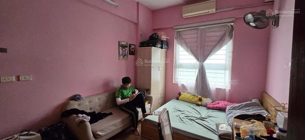 Tôi chủ nhà cần bán căn góc 80,5m2  2pn 2wc tầng trung đẹp tại ct12 chung cư 183 hoàng văn thái