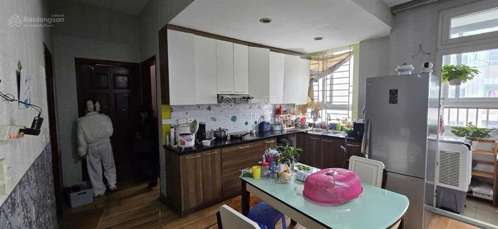 Tôi chủ nhà cần bán căn góc 80,5m2  2pn 2wc tầng trung đẹp tại ct12 chung cư 183 hoàng văn thái