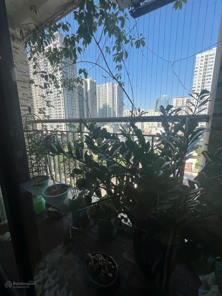 Tôi chủ nhà cần bán căn cc 95m2  3pn + 2wc tầng trung đẹp, nội thất full giá chưa đến 10 tỷ !!!