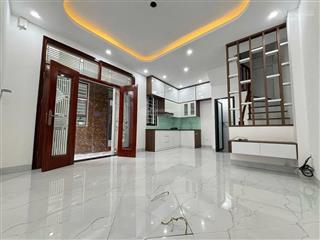 Bán nhà mới toanh phố thanh bình, diện tích 30m2 xây 5 tầng, mặt tiền 6.32m, giá siêu hời 6,94 tỷ!