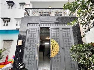 Nhà gần ngã tư 4 xã ,cực đẹp,giáp quận 6, giáp quận tân phú. giá chỉ hơn 4 tỷ.