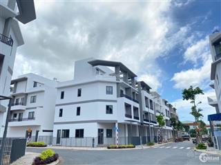 Chính chủ cần gấp bán nhà mặt phố the pearl riverside, 2,75 tỷ , 70m2, trung tâm bến lức