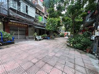 Tập thể chùa bộc tầng 3 ,75 m có thể cơi tầng 4 thành 140m