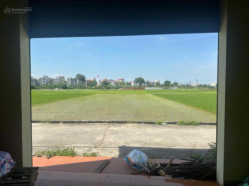 Bán 150m2 nhà đất giãn dân bia làng gần kđt đa mục tiêu thư lâm. mặt tiền rộng, kinh doanh tốt
