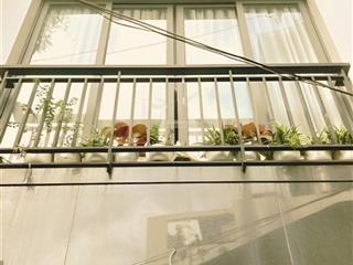 Bán nhà đề thám, p. cô giang, q.1  4 tầng, mới đẹp, sát bùi viện  chỉ 7.8 tỷ.