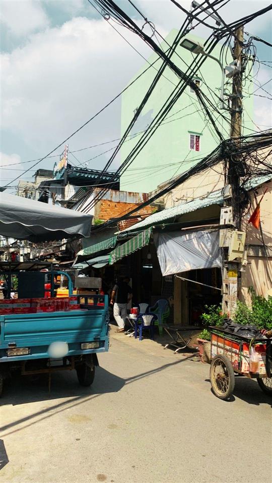 Bán nhà dương bá trạc, p. 1, q. 8  hẻm xe hơi 16 chỗ, giá hiếm  chỉ 4.44 tỷ