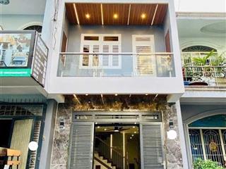 Nhà 3 tầng ở ngay, hxh đường phạm văn đồng  trường thọ  thủ đức, dt 48m² (4 x 12)  giá 5.5 tỷ