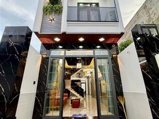 Nhà mới đón tết 3 tầng, hxh đường lê văn thịnh, bình trưng đông, quận 2. dt 64m2 (4 x 16)  5,8 tỷ