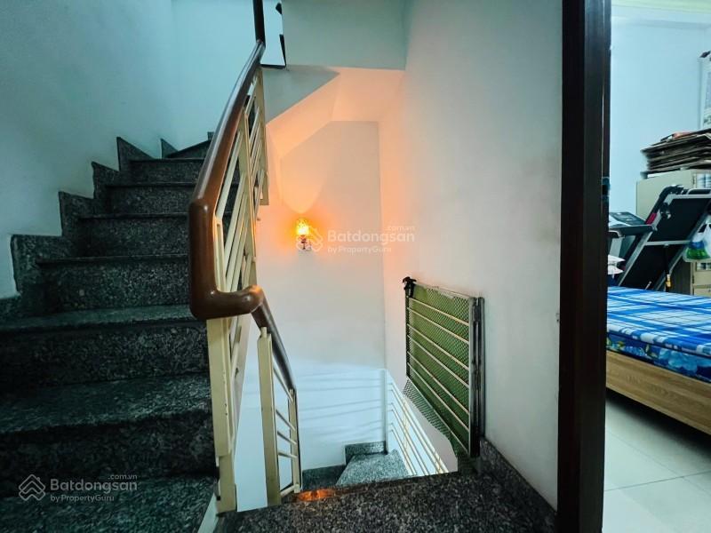 Nhà 3 tầng ở ngay  hẻm 109 đường dương đình hội, phường phước long b, q9  dt 56m2  5 tỷ