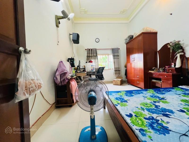 Nhà 3 tầng ở ngay  hẻm 109 đường dương đình hội, phường phước long b, q9  dt 56m2  5 tỷ