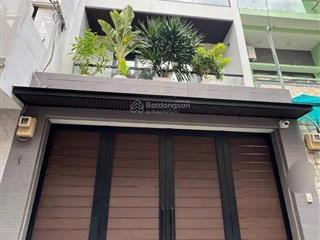 Nhà đẹp bán gấp hẻm 67 an bình, p.6, q.5, (53,2m2), giá chỉ 3,25 tỷ, sổ riêng, hẻm xe hơi.
