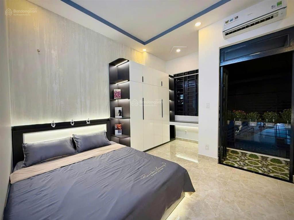 Chủ gửi bán nhà 3pn, hẻm 3 tháng 2, p7, q10, (59m²), gần vòng xoay lý thường kiệt