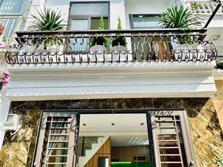 Nhà cần xoay vốn bán gấp trong tháng tại phan văn hân, p. 17, bình thạnh, gần trường đh