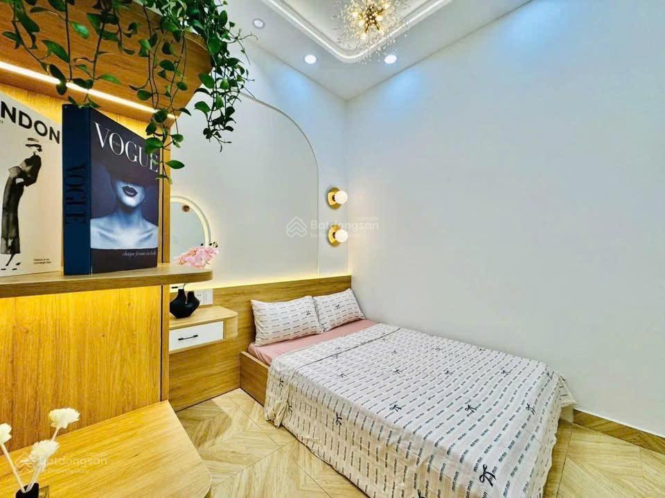 Sang nhượng gấp nhà hẻm nguyễn cửu vân, p. 17, bình thạnh, (66m2), sổ hồng riêng, hẻm 5m