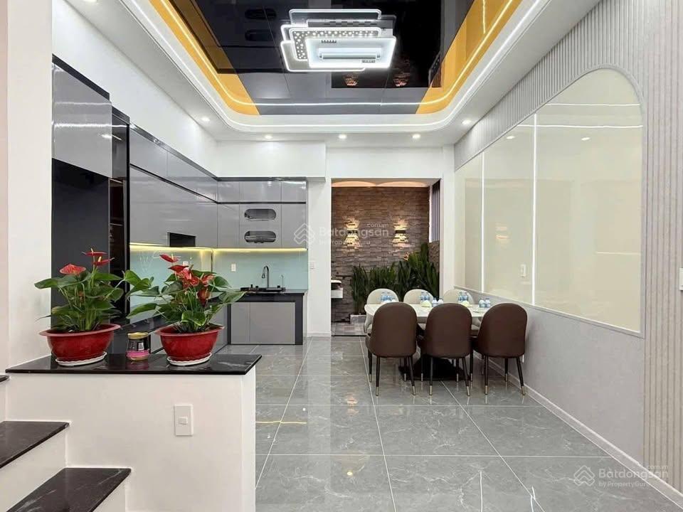 Bán nhà đẹp hẻm tân thới nhất, quận 12