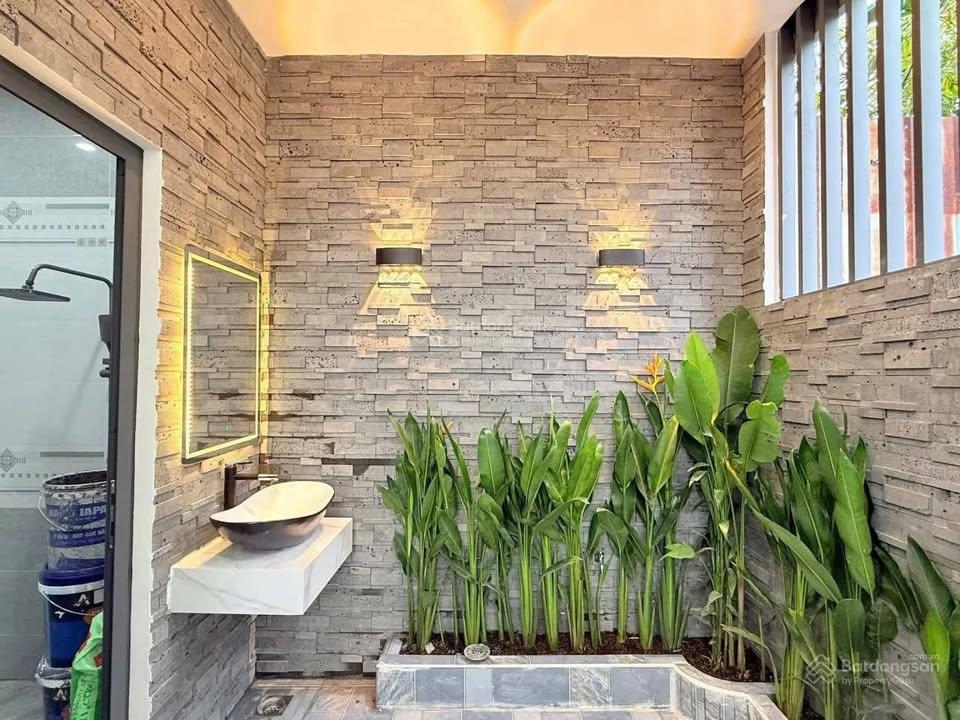 Bán nhà đẹp hẻm tân thới nhất, quận 12