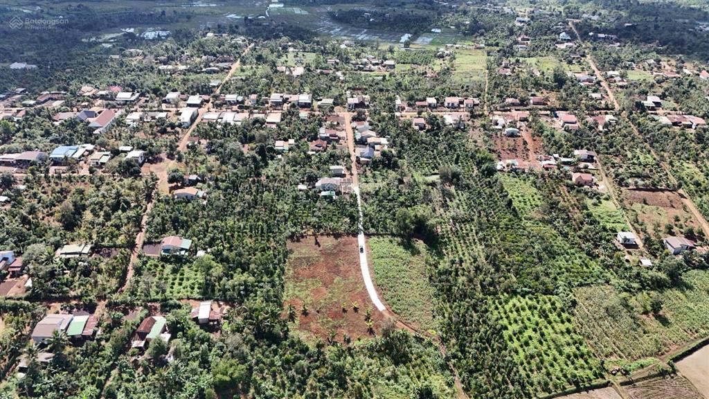 Đất khu dân cư đường bê tông qh 12m, view hồ nước lớn