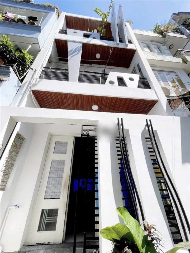 Nhà đẹp giá tốt ngay trường thạch quận 9 , gần trường đh hutech , thích hợp về ở hoặc cho thuê trọ