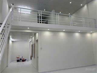 978
 khu vực vĩnh hòa nha trang
bán nhà gác lửng gần biển  cạnh trường đại học thông tin liên