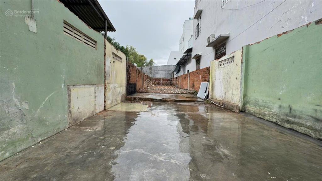 Siêu phẩm mặt tiền nguyễn tất thành.mặt tiền nở hậu tài phù hợp kinh doanh homestay, cafe