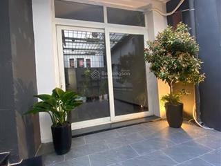 Bán nhà tân mai  39m  chỉ xách vali ở ngay  4.5 tỷ  sdcc  k quy hoạch