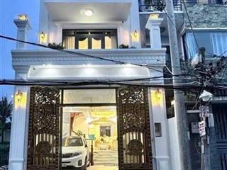 Chủ cần bán gấp nhà đường nguyễn thiện thuậtq3.giá 3tỷ6/84m2 cho thuê 23tr, gần ngã sáu cộng hoà