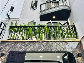 Siêu phẩm quận q1 đường ôtô trãi nhựa lý văn phứcq1, 4tỷ225/70m2, cho thuê 26tr, gần chợ tân định