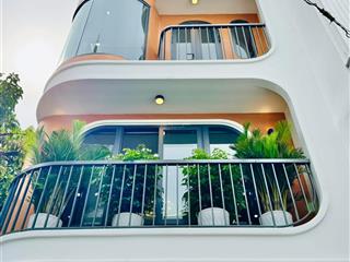 Nhà chu văn an  bán gấp nhà đẹp  70m2  giá 3 tỷ 550/ hđ thuê 21/tháng